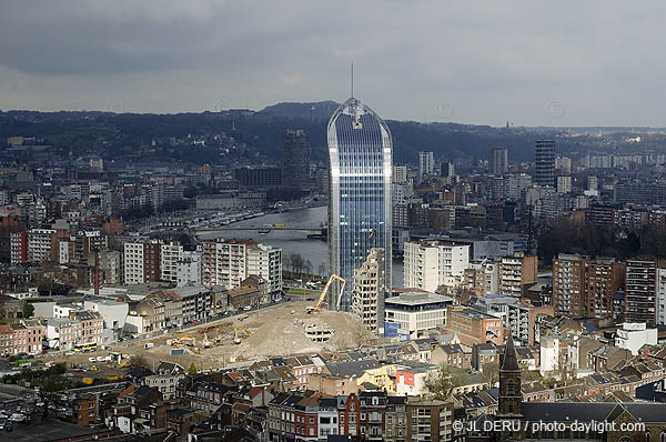 tour des finances à Liège